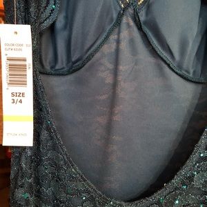 Dresses - Long lace and sequin dress. Dresses - Long lace and sequin dress.